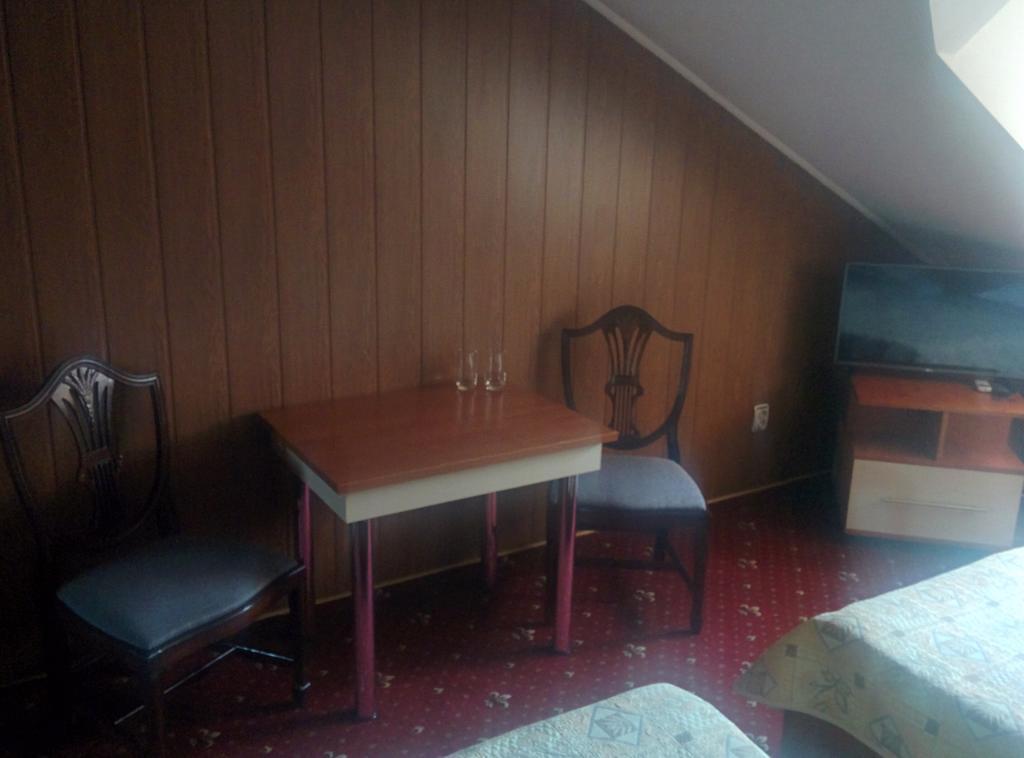 צ'רנוביץ Kaiser Hotel מראה חיצוני תמונה